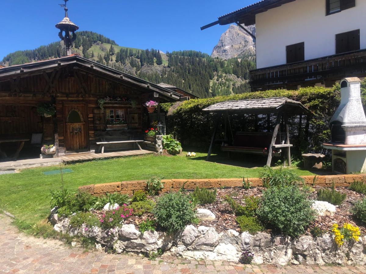Appartamenti Hacoli Selva di Val Gardena Exterior photo