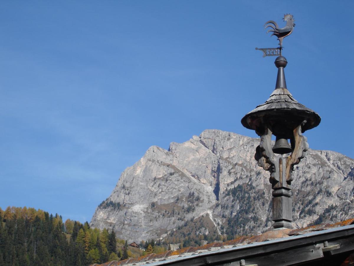 Appartamenti Hacoli Selva di Val Gardena Exterior photo